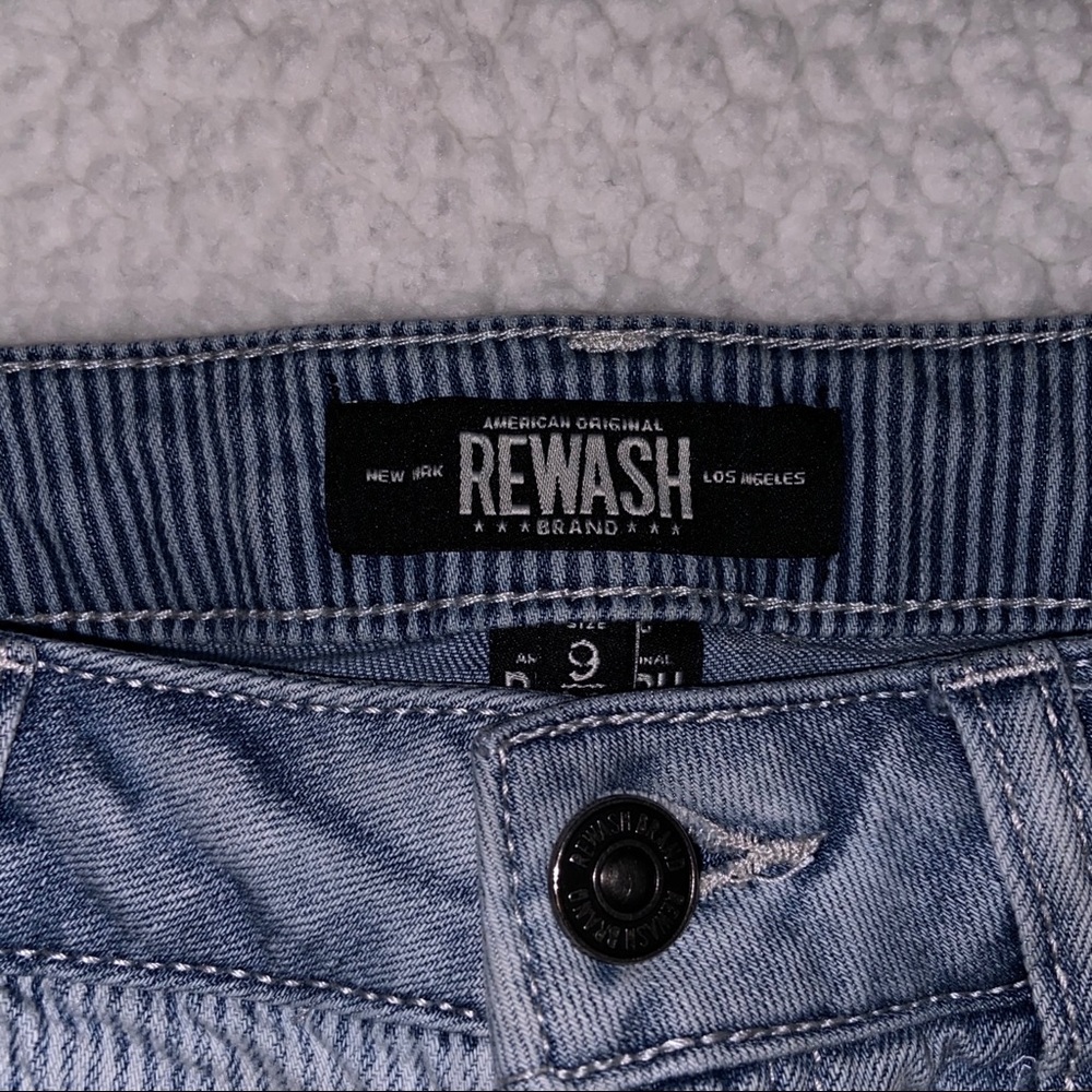 Rewash Jean Short - Picture 5 of 5